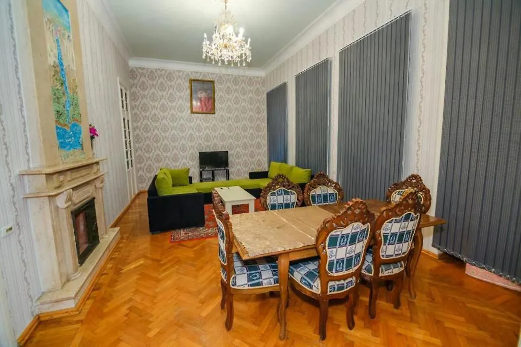 Km Hostel And Tourism Baku 0*,